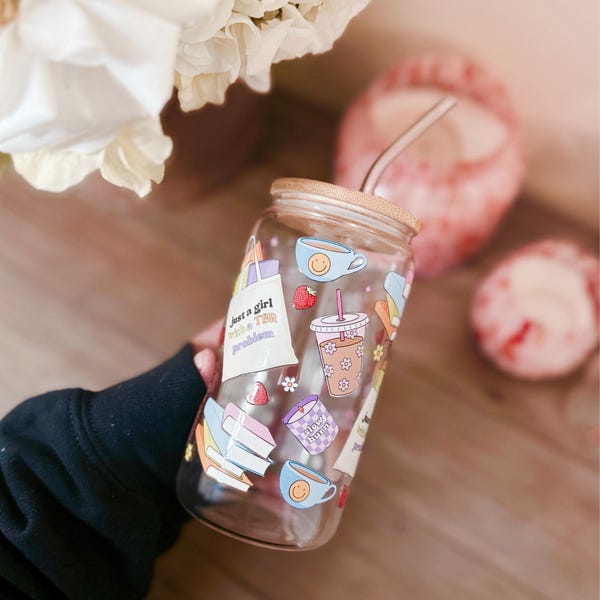 Bookish Glass Cup/ Tumbler - TBR girlie