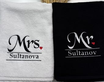 Custom Embroidered Bath Towels Set of 2, His and Hers Cotton Towels with Names, Anniversary Gift for Couple