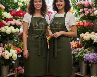 Personalized Linen Apron with Wildflower Embroidery, Custom Name Apron for Women, Christmas Gift for Mom or Wife, Cottagecore Floral Apron