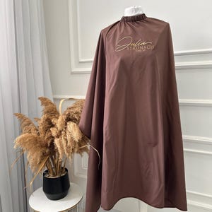 Custom Hairstylist Cape with Embroidery, Personalized Waterproof Barber Cape, Professional Hairdressing Gown, Gift for Hairdresser or Barber