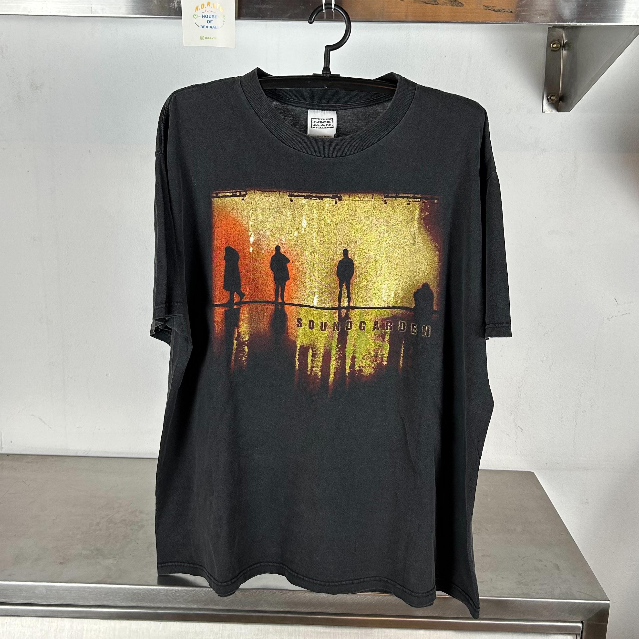 Vintage Soundgarden T Shirt - Etsy