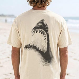 Camiseta con estampado de mandíbula de tiburón, estilo surf, biología marina, océano, unisex, algodón, ideal para la playa.