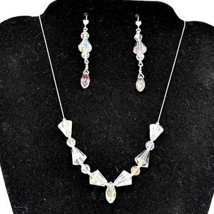 Swarovski Crystal AB Necklace & Earring Set – Vintage Elegance with Dazzling Sparkle