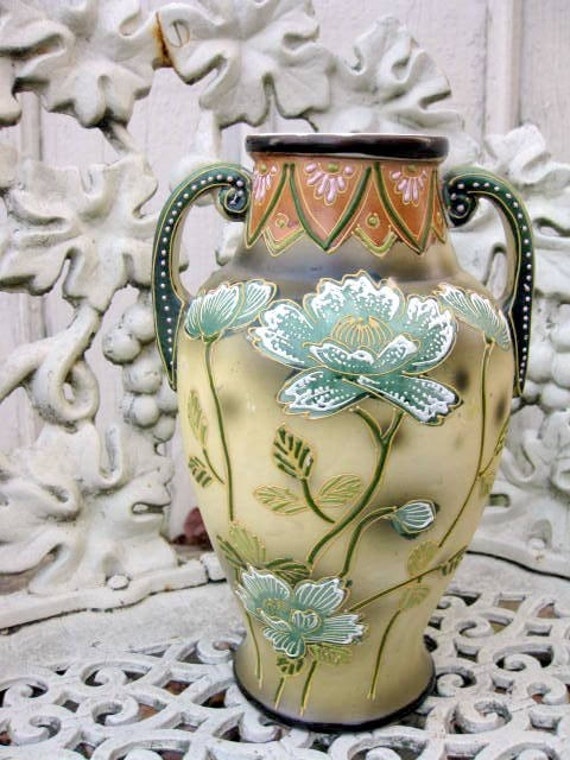 Items similar to Handpainted Miyako Nippon Japanese Urn Style Vase with