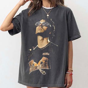 Vintage Jonas Brothers Shirt, Joeation Eyes, Joe Jonas Shirt, Jonas Brothers Merch, Retro Jonas Brothers Tour T-Shirt, Jonas Retro 90&#39;s Pullover