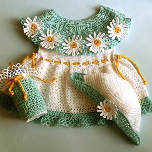 Baby Dress, Sun Hat  Bottle Cover Daisies NOT Motifs Made in 2 rows  PDF Pattern