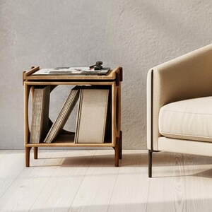 ビニールレコードプレーヤースタンド：手作りの無垢ホワイトオーク材ミッドセンチュリーミニマリスト