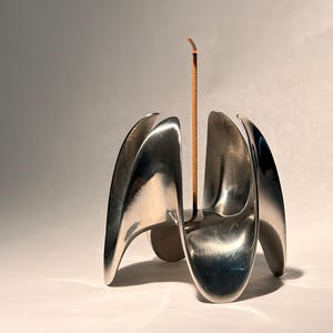 Minimalist Steel Incense Holder: Cyberpunk Zen Decor