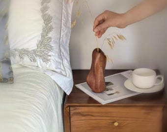 Wooden Reed Diffuser for Essential Oils – Minimalist Aromatherapy Decor, Natural Wood Fragrance Vase