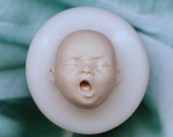 Yawning Baby Face Mold made of high-quality silicone No.135