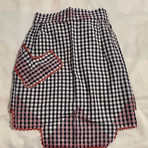 Vintage Gingham Apron, Black and White Gingham,, Vintage Aprons, Chicken Scratch Embroidery image 1