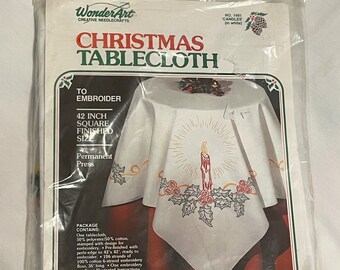WonderArt Christmas Craft Kit, Candles Tablecloth Stamped for Embroidery, Christmas Embroidery Kit