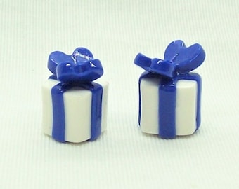 Wrapped Christmas Present Beads - Handmade Gift Package - White Wrap - Royal Blue Ribbon and Bow