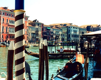 Photo Canvas Art / Venice Italy - Gondola 16 x 20 Print onto 1 1/2" Gallery Wrapped Canvas - Home Decor/ Interior Design