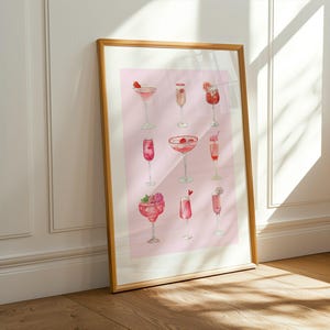 Signature Drinks Dopamine Decor Bar Cart Cocktail Print Roze Martini Print Voor Slaapzaal Coquette Esthetische Appartement Decor Housewarming Cadeau