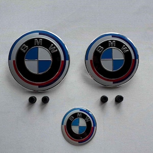 50周年記念ブルーBMWエンブレムセット：ボンネット82mm、トランク74mm、ステアリングホイール44mm