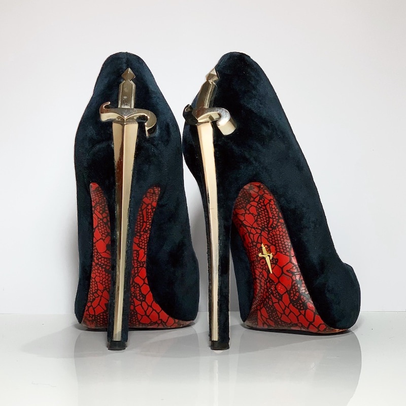 cesare paciotti dagger heels