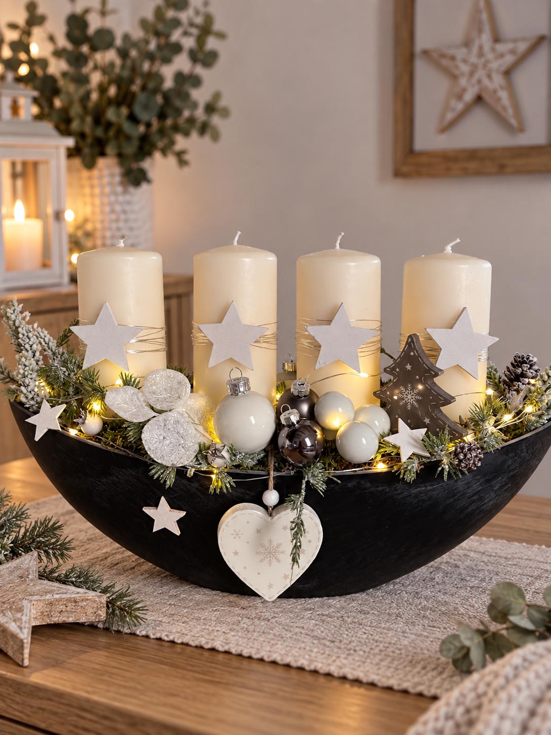 Adventsgesteck mit einer kerze