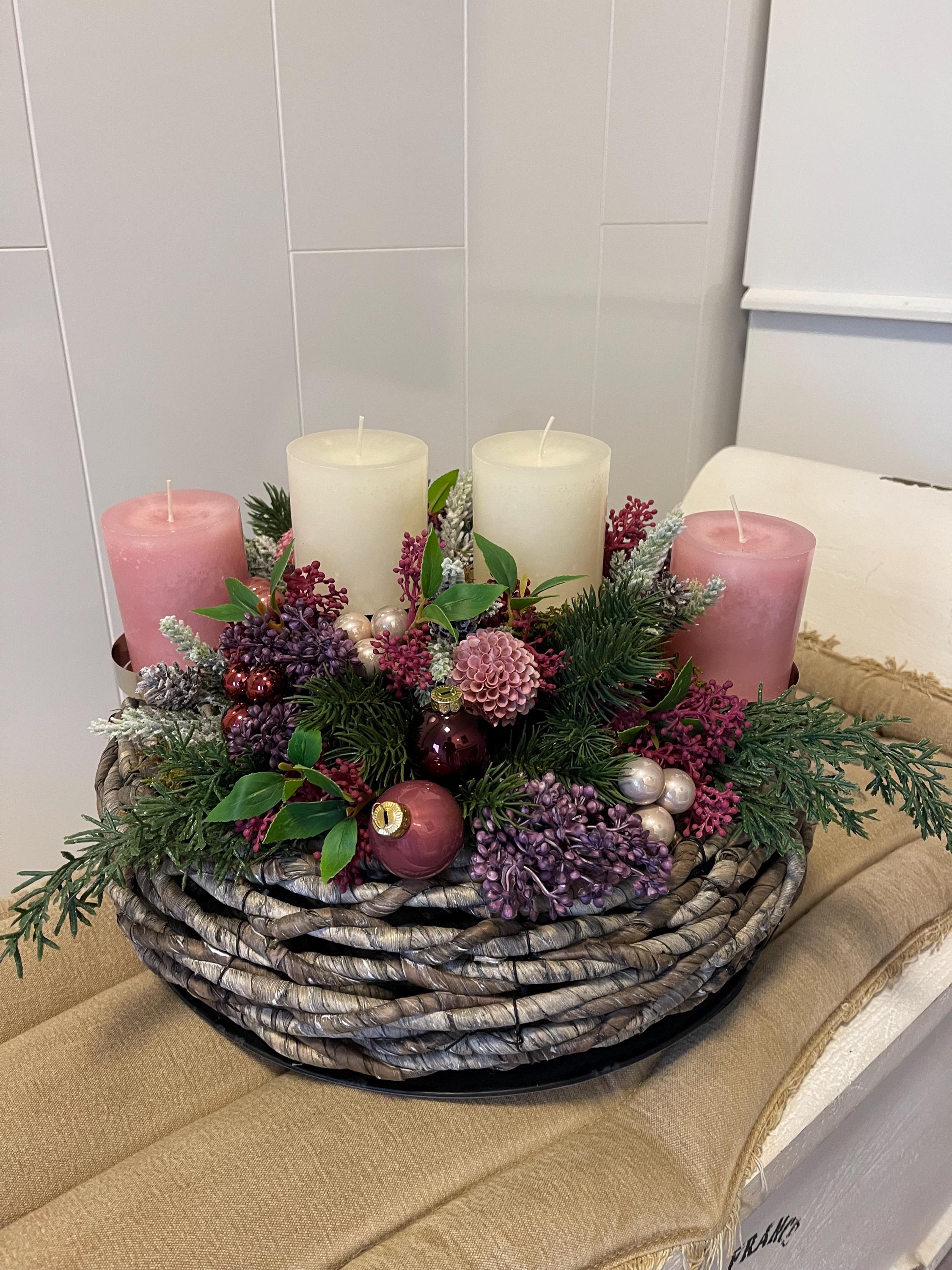 Shuangliao Adventskranz Künstlich - Weihnachtsdeko Mit 4 Kerzenhaltern 30,5cm