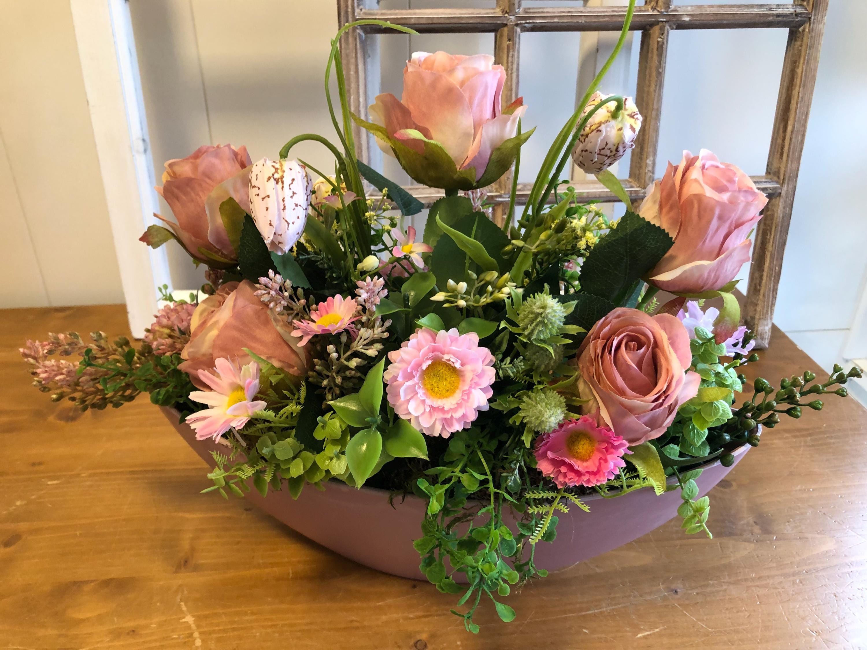 Ganzj hriges Tisch Blumen Gesteck Rosen Zart Rosa Schiffchen ganzj-hriges-tisch-blumen-gesteck-rosen-zart-rosa-schiffchen