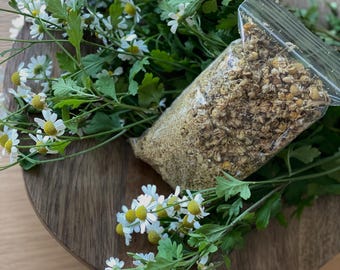 Dried Chamomile Flowers: Herbal Tea, Crafts, Relaxation