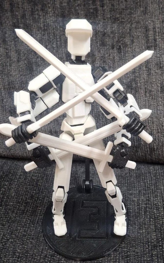 Four-armed Dummy 13 Action Figure With 4 Swords & Hat - Unique