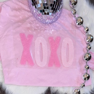 Pluizige Valentijnsdag-patch, roze DIY XOXO-patch