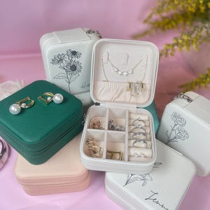 Personalisierte Schmuck Box Frau, Brautjungfer Geschenk, Schmuckschatulle, Leder Reise Schmuck Etui, Geschenk für sie, Schmuck Reise Box