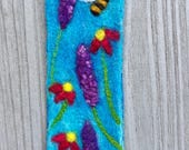 Handmade Needle Felted Bookmark with Bumblebee and Wildflowers | Wool Felt Flower Book Mark | Gift for Book Lovers, UK Maker