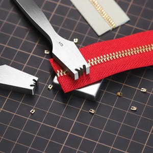 3PCS Zipper Teeth Removal Tool Set 3# / 5# Zipper Pliers Jig Repair Tools DIY Zipper Gear Remover Stainless Steel Leather Tools