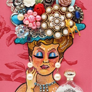 Lady Sha-Head Vase, Gefundene Objekt-Zeichnung, 13 x 18 Gedruckt auf Basic Photo Papier, Reproduktion des Originals, Glamour Gal Serie