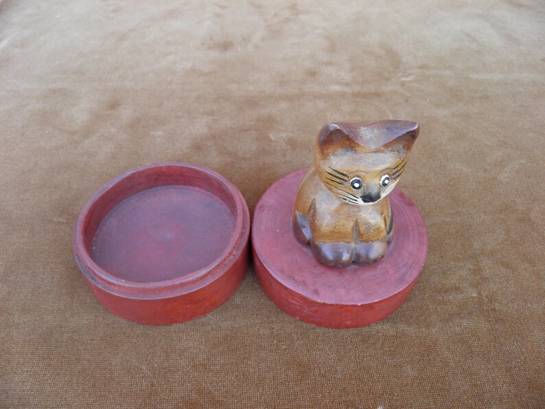 Feline Folk Art Treasure Jewelry Box Wooden Carved Cat Ring Box Pet Home Decor, Round Wood Trinket Box Catta-Palooza Kitty Sculpture