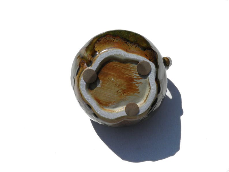 Green Apple Pitcher, Ceramic Food Art Jug, Vintage Glazed Ceramic Fruit Pitcher #6082, Handcrafted Collectible Art Pottery image 5