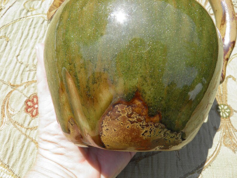 Green Apple Pitcher, Ceramic Food Art Jug, Vintage Glazed Ceramic Fruit Pitcher #6082, Handcrafted Collectible Art Pottery image 8