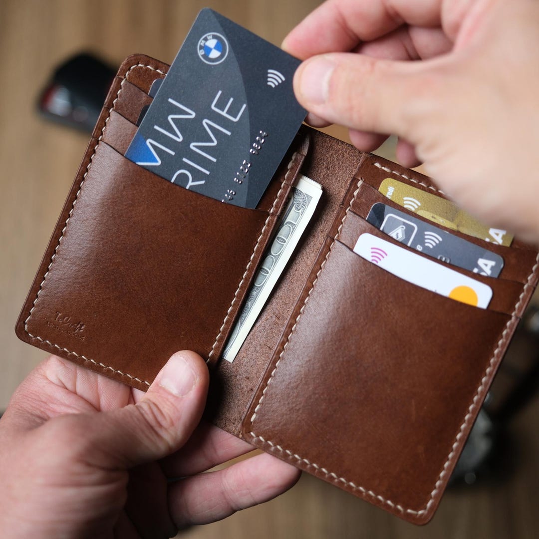 Handmade Leather Vertical Wallet V2 Classic, Minimalist Genuine Leather ...