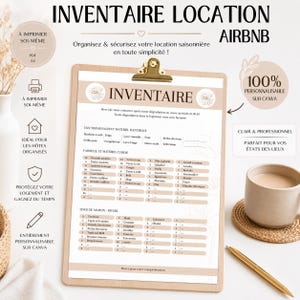 Könnte beinhalten: Ein Klemmbrett mit einer Inventarcheckliste für eine Airbnb-Vermietung, mit französischen Überschriften. Das Dokument enthält Abschnitte für Geräte, Küchenutensilien und Bettwäsche. Eine Tasse Kaffee und ein goldener Stift liegen auf dem Tisch.