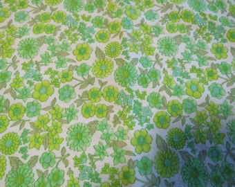 Floral Cotton Duck. 1/2 Yard. 084