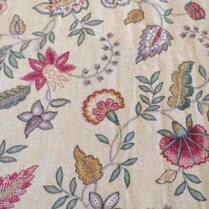 Paisley Flowers by The Kesslers for Concord. 1/2 Yard.