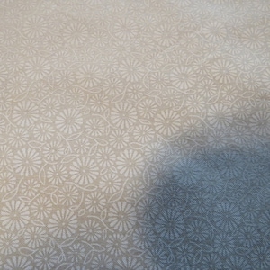 White Flowers on Neutral. 1/2 Yard.
