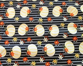 Pumpkin Print With Flowers. 1/2 Yard. 718 - Etsy
