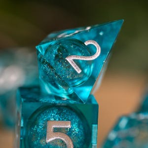 Liquid Core Dice for dnd / Sharp Edge Dice / Glitter dnd Dice set / Blue Dice / Seer’s Hollow