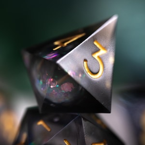 Liquid Core Dice for dnd / Sharp Edge Dice / Glitter dnd Dice set / Black Dice / Cursed Obsidian