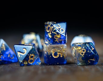 Blauwe verzonken Starlight Resin-dobbelstenenset voor DnD | Glitter polyedrische dobbelstenen | Gouden dobbelstenen met ruimtethema voor tafel-RPG's
