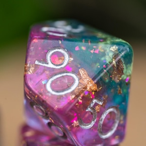 Dnd Dice / DnD Resin dice set / Glitter dnd Dice set / Polyhedral dice set  / Dragonfruit Essence
