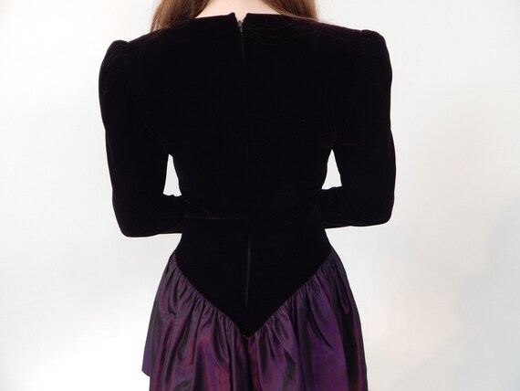 Vintage Kevan Hall Couture cocktail dress. Velvet… - image 9