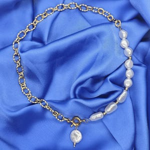 Pearlized paperclip toggle chain with pearly drop Necklace, pearl chain link necklace, Pearl necklace, Paper clip chain