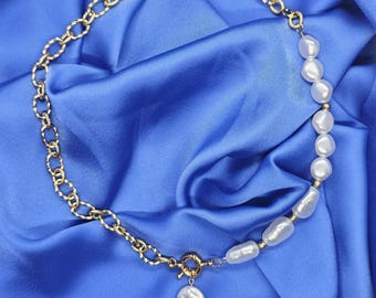 Pearlized paperclip toggle chain with pearly drop Necklace, pearl chain link necklace, Pearl necklace, Paper clip chain