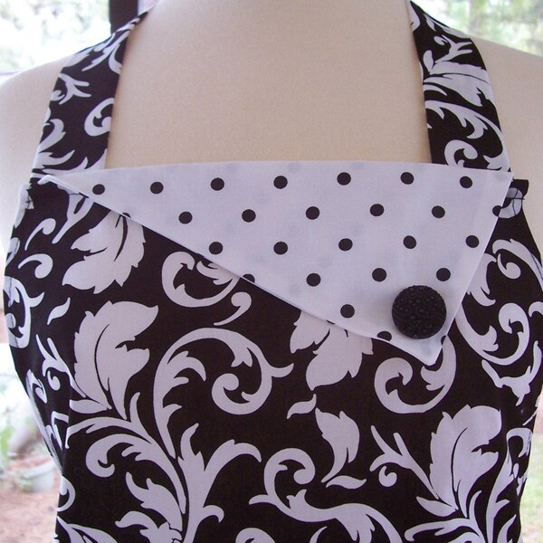 Womens Ruffle Apron - Ooh La La