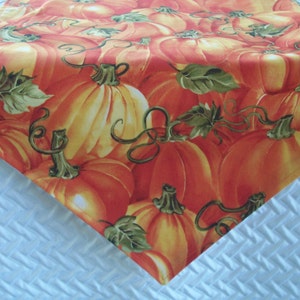 Thanksgiving Table Runner,  Autumn Pumpkins, 36&quot; Table Runner, Fall Table Runner, Thanksgiving Table Runner, Fabric Table Runner, Holiday