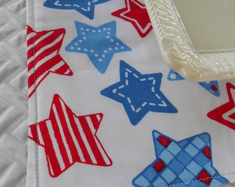 Fabric Placemat, Forth of July Placemat, Patriotic Placemat, Fabric Placemat, Placemat Set, Red, White and Blue Star Set Reversible Placemat